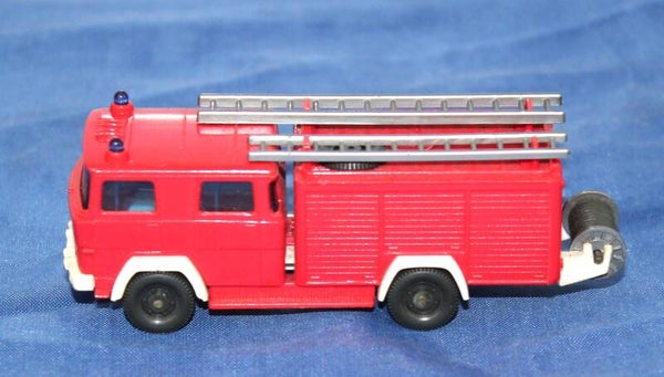 Wiking H0 610/33 Magirus LF 16 brandweer wagen.