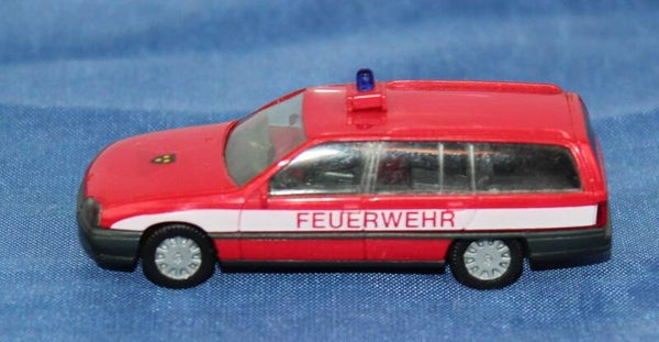 Herpa H0 Opel Omega GLS ‘Feuerwehr’.
