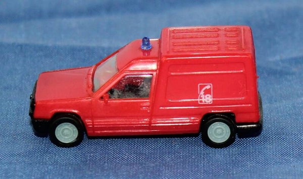 Verem H0 Renault Express brandweer uitvoering.