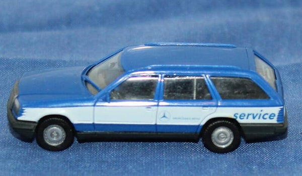 Herpa H0 Mercedes Benz 300 TE ‘Service’.