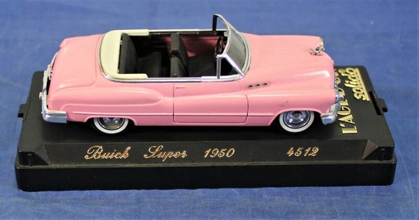 Solido 1/43 4512 Buick Super 1950.