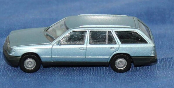 Herpa H0 Mercedes Benz 300 TE Break.