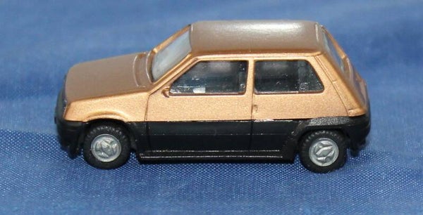 Praliné 1/87 Renault R5.