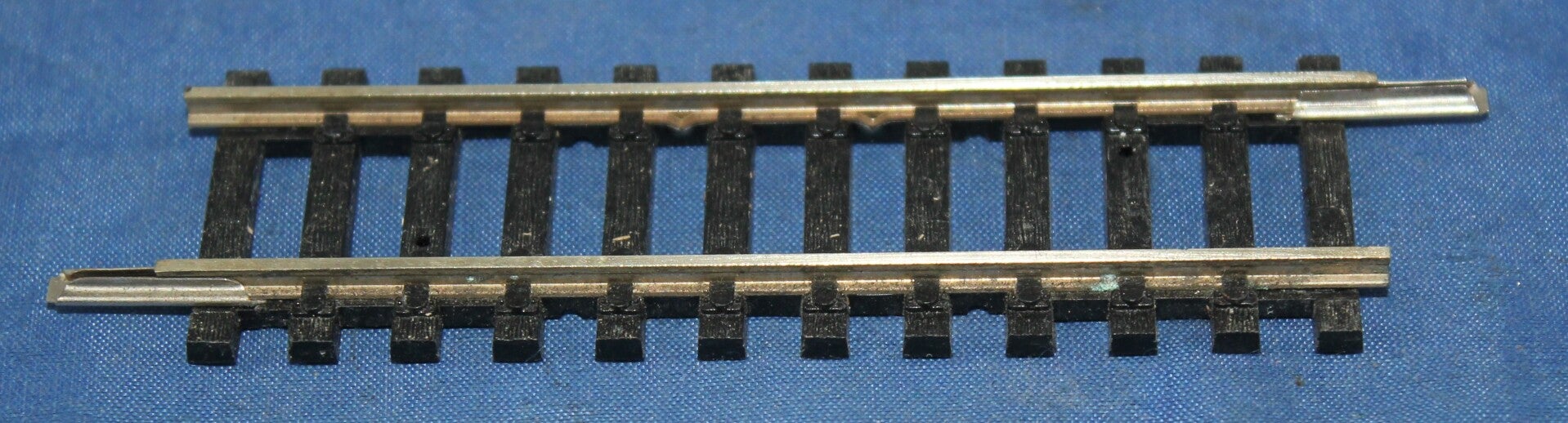 Trix H0 4207 Rechte rail (passtukje) 88 mm.