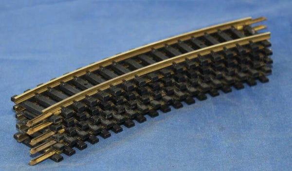 Jouef H0 470/2 Vijf gebogen rails (passtukken) R=325 messing.