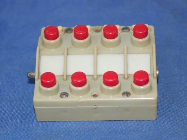 Jouef H0 9890 bedieningspaneel.