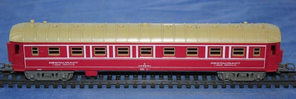 Jouef H0 5696 SNCF restaurant rijtuig.