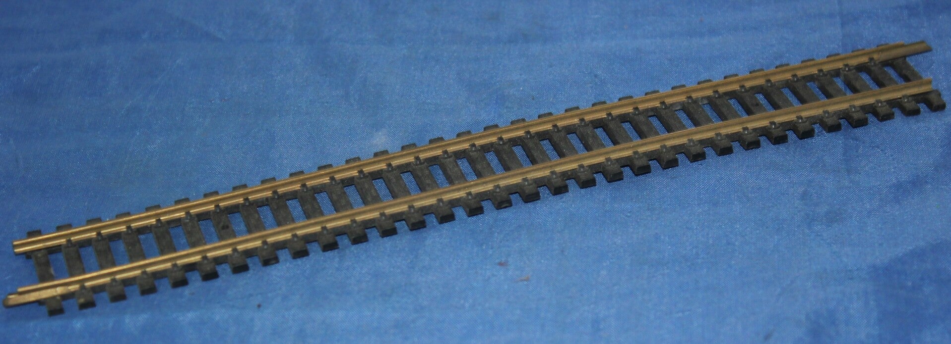 Lima H0 3020 messing rechte rail 22,2 cm.