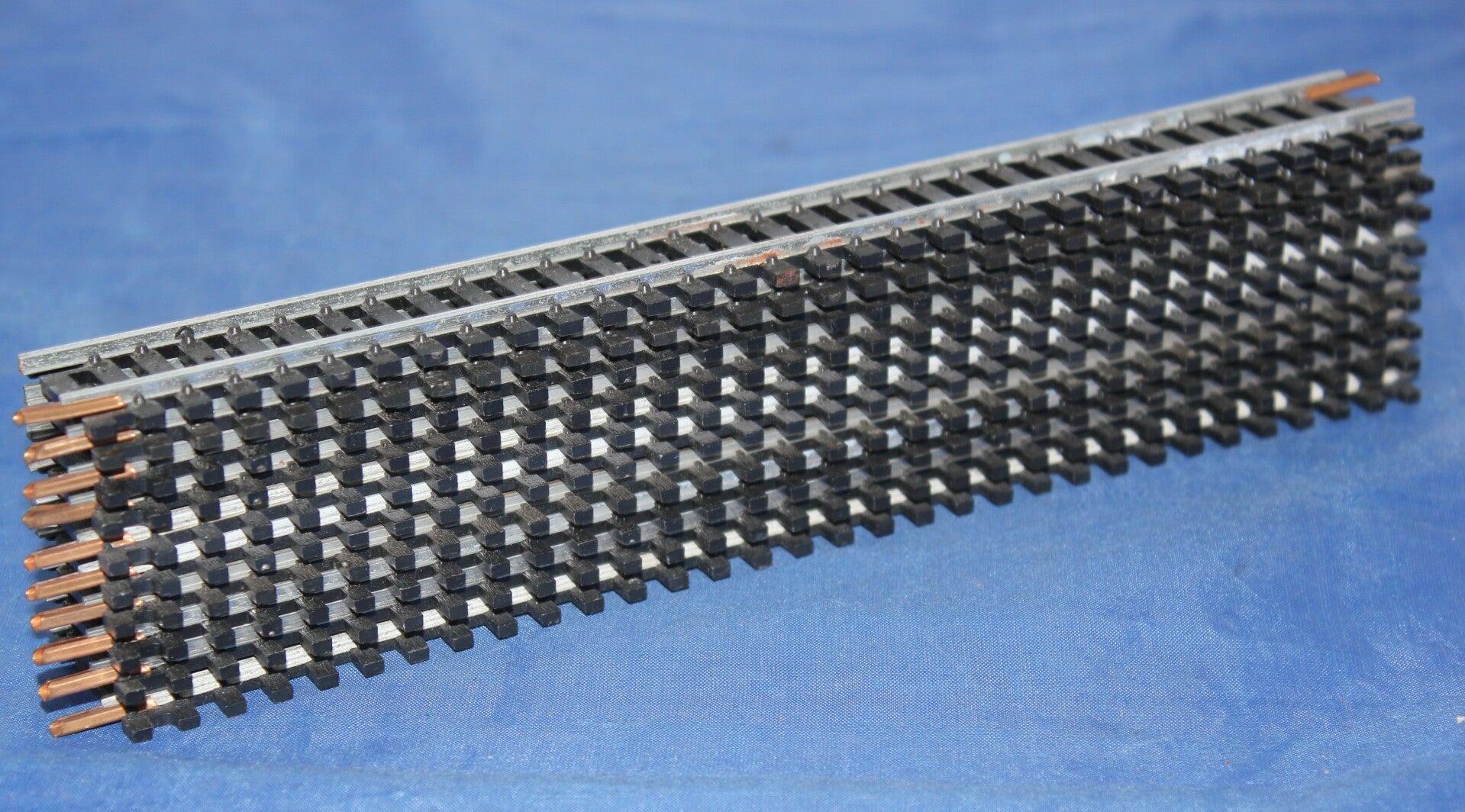 Lima H0 3020 Tien rechte rails 22,2 cm.