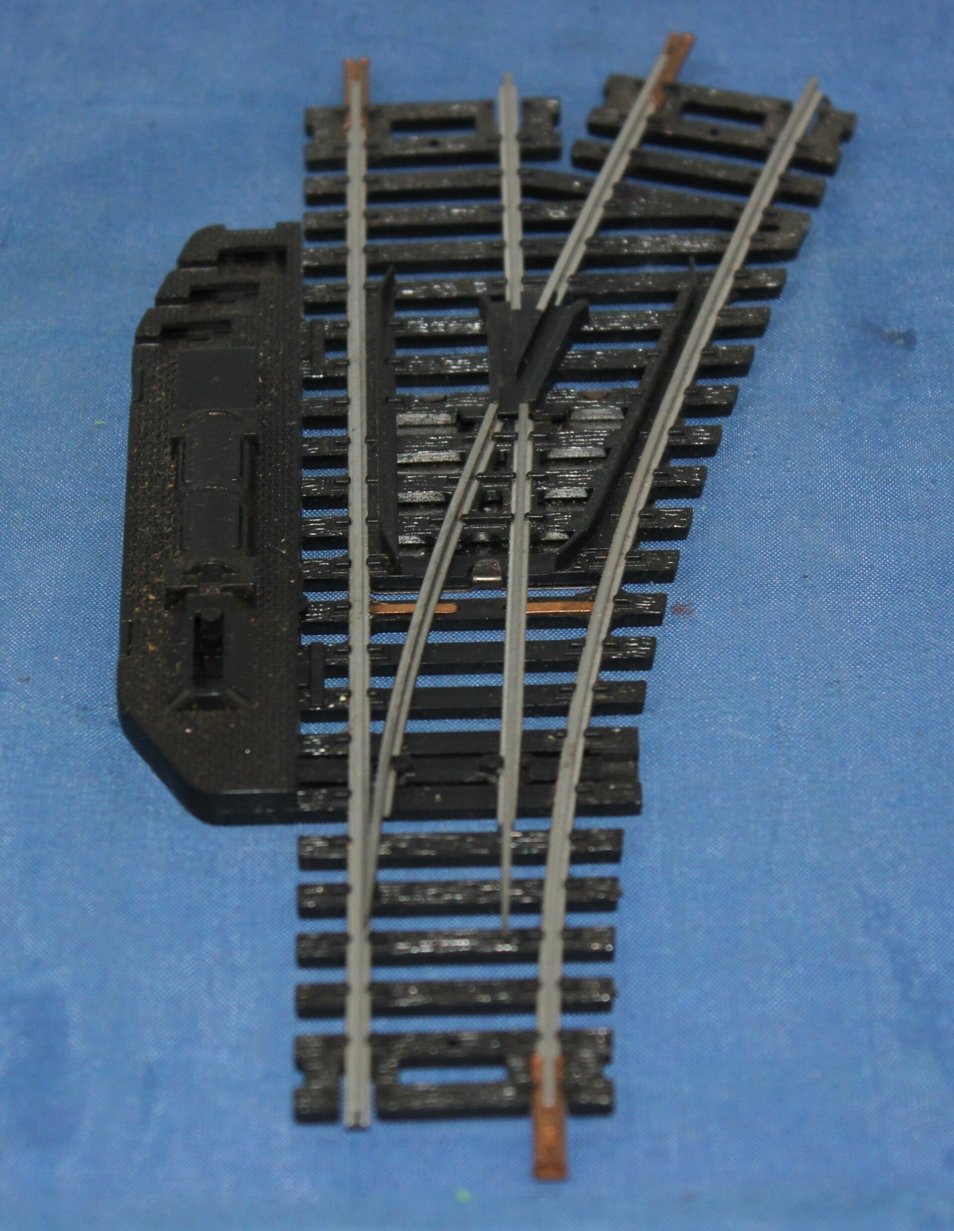 Lima H0 3050 <18° Wissel rechts uitgaand.