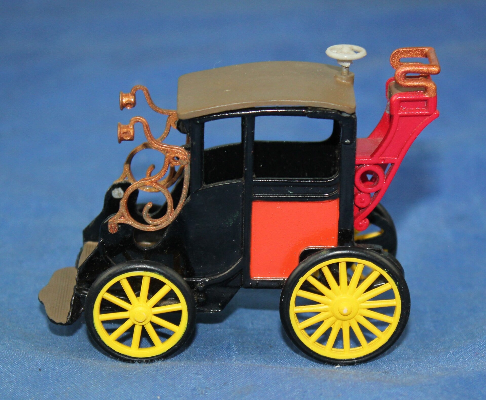 RAMI by J.M.K. Houtier 1898 Voiture electrique.