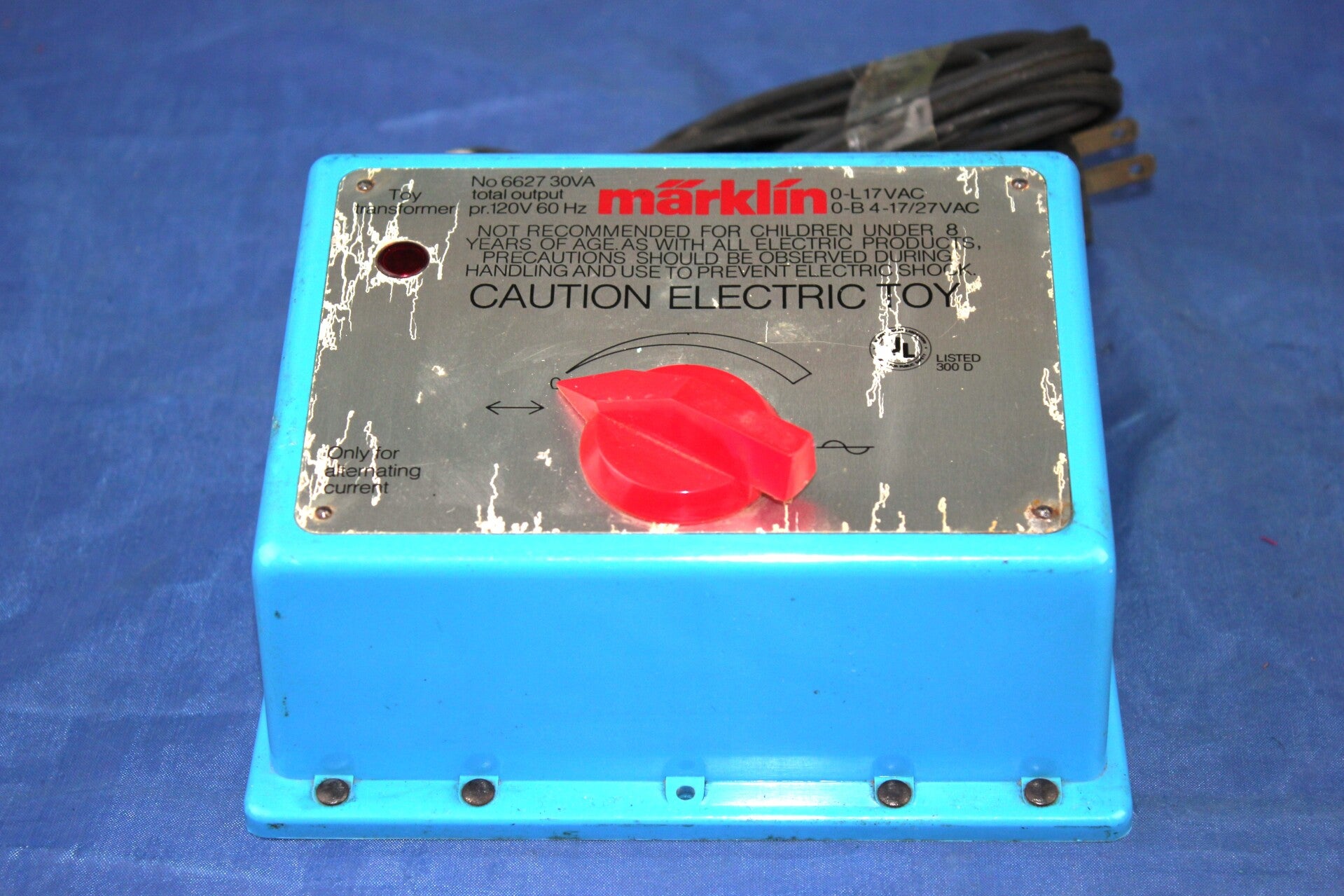 Märklin 6627 -Primair 120V- Regelbare  transformator 30 VA  AC.