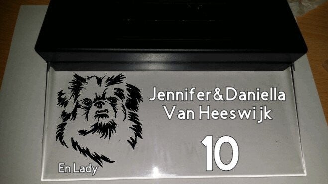 hondenkop huisnummerbord