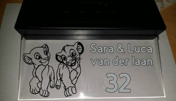 simba en nala huisnummerbord