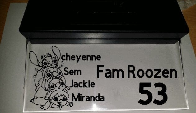familie stitch huisnummerbord
