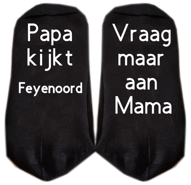 papa kijkt feyenoord vraag maar aan mama sokken