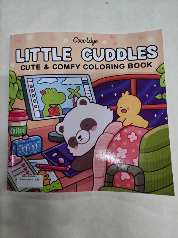 Cozy Colouring - Little Cuddles - Coco Wyo
