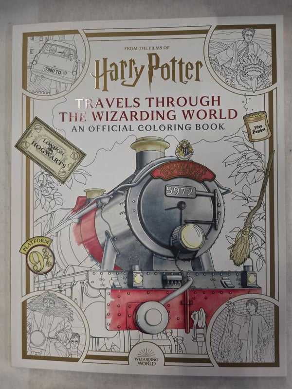 Harry Potter Travels Through the Wizarding World Kleurboek