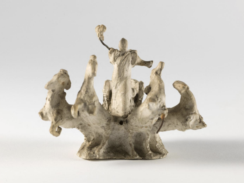 L'Immortalité devançant le temps: quadrige, sculpture de Geoges Récipon