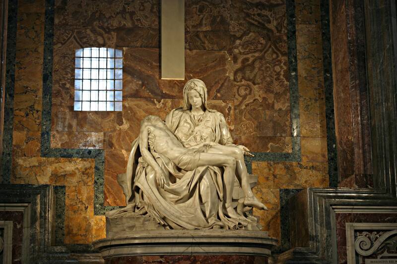 La Pietà de Michel Ange (basilique Saint-Pierre du Vatican)