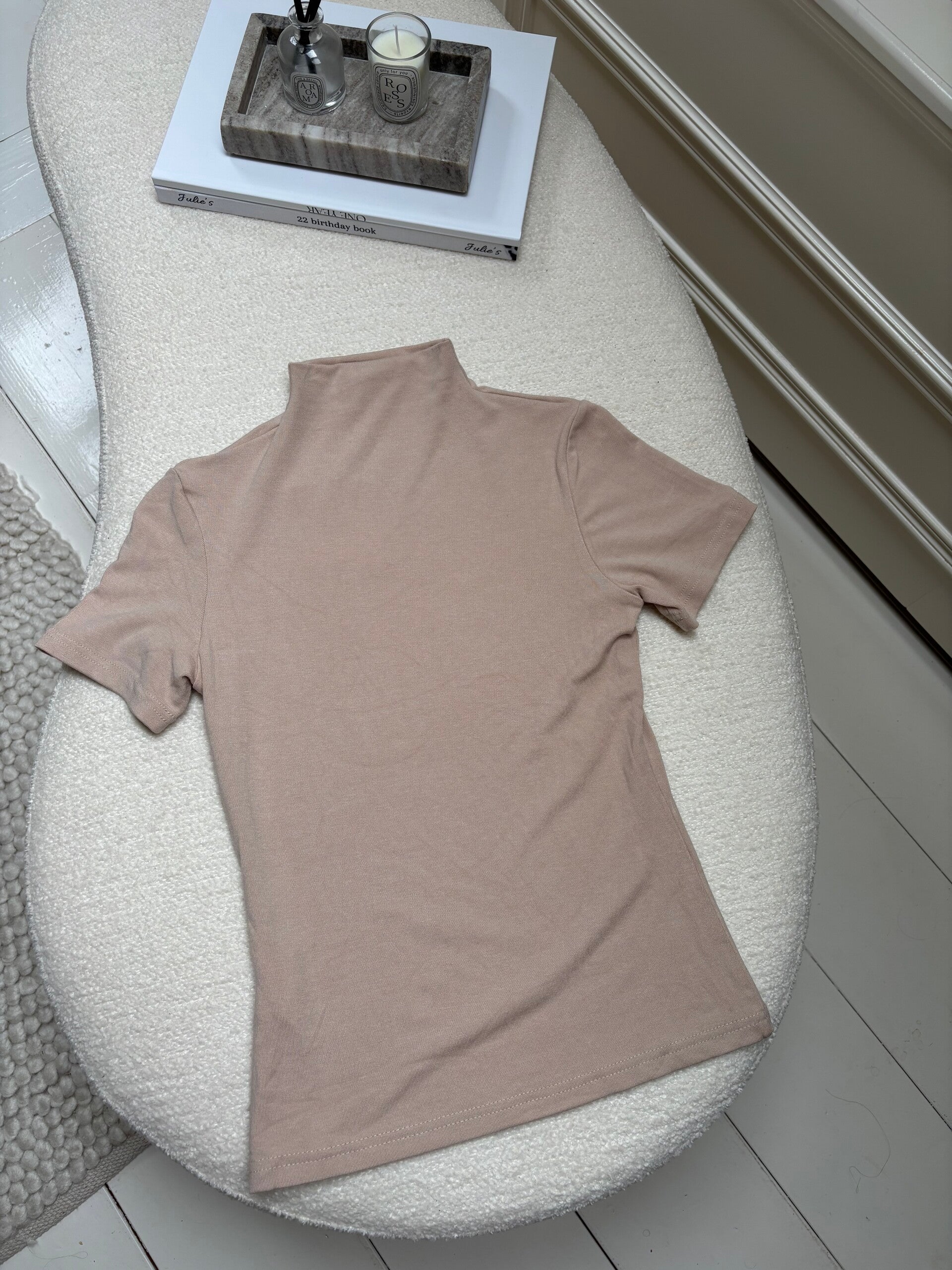 Shirt met rolkraag beige
