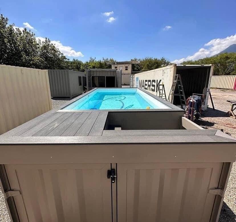 Piscine G0056 - 5200/7100/8600/12500/15200€