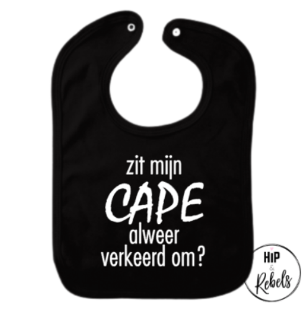 Slabbetje - zit mijn cape alweer verkeerd om?