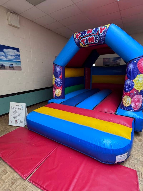 Balloon Party time castle