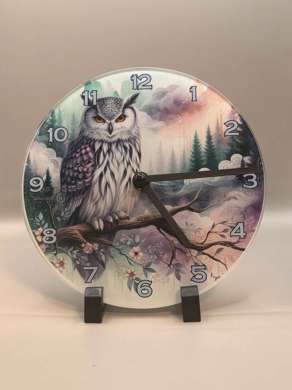 Wanduhr aus Glas - Eule