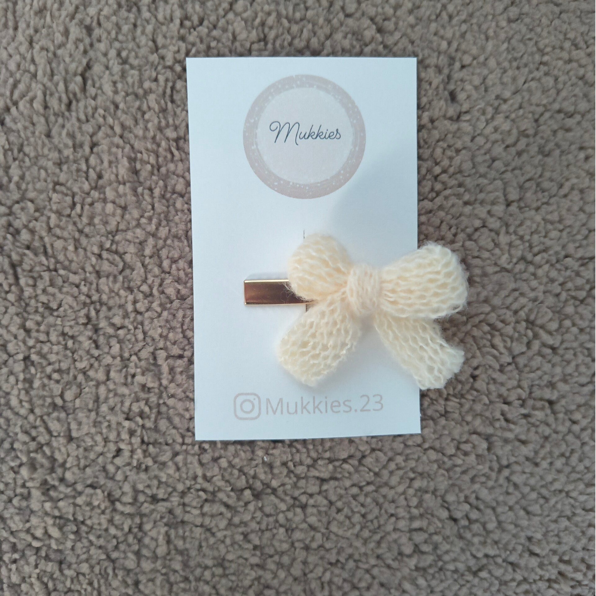 Alligator Clip Wollen Strik Crème