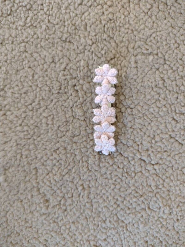 Alligator Clip Kleine Bloem Licht Roze