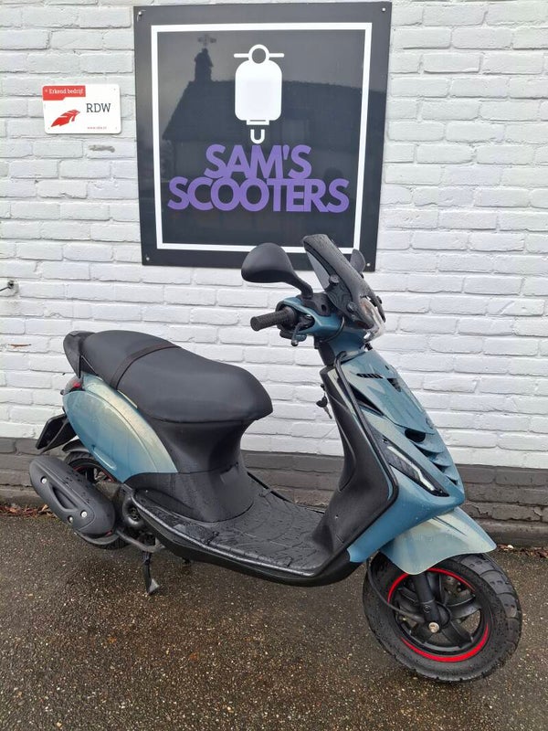Piaggio Zip