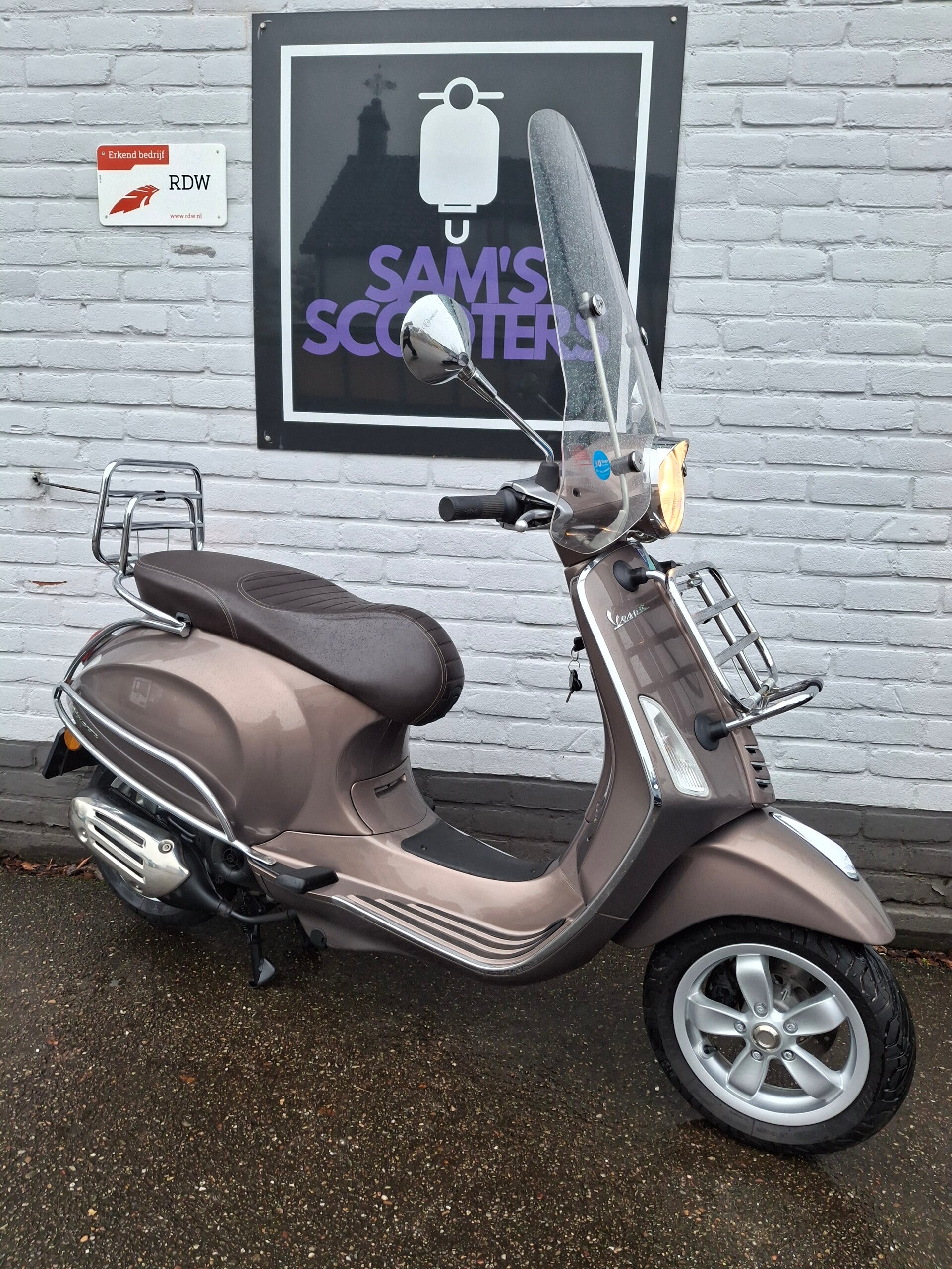 Vespa Primavera