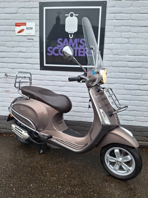 Vespa Primavera