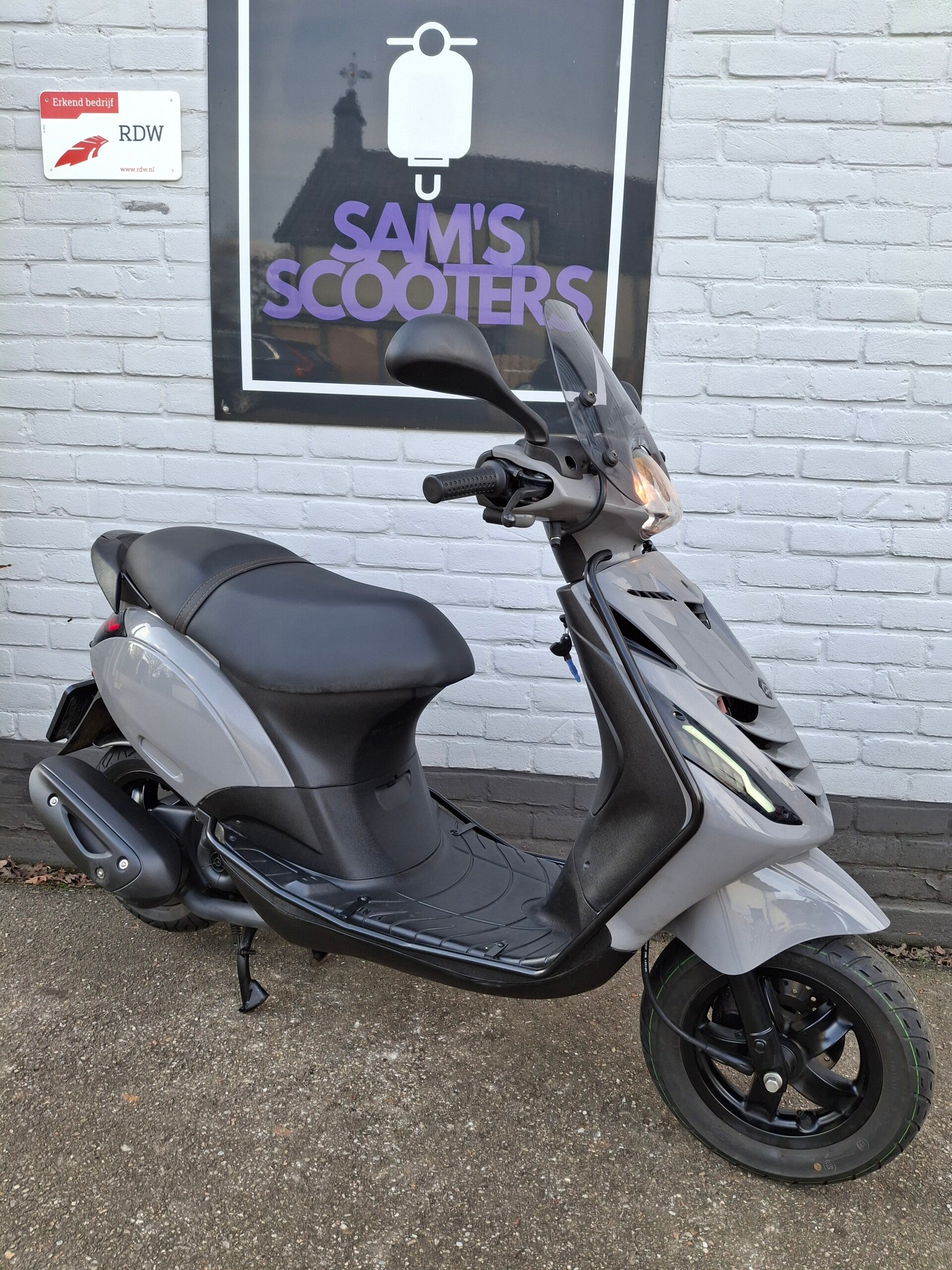 Piaggio Zip