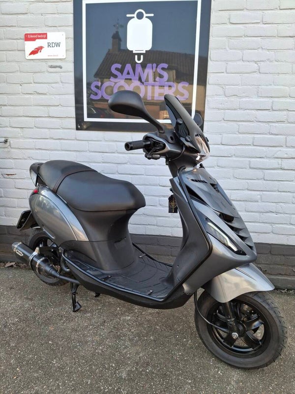 Piaggio Zip