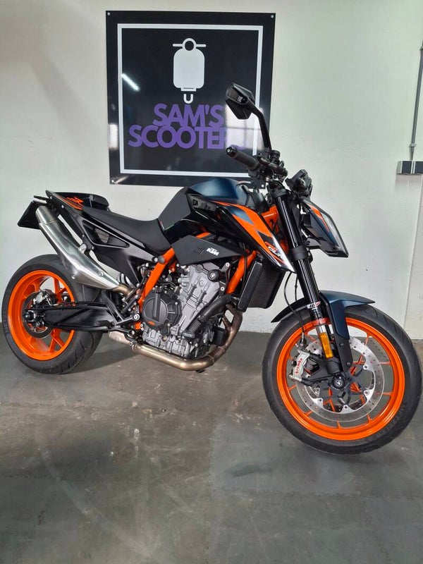 KTM Duke 890 R
