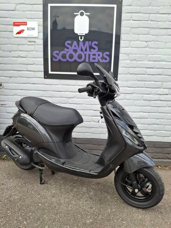 Piaggio Zip