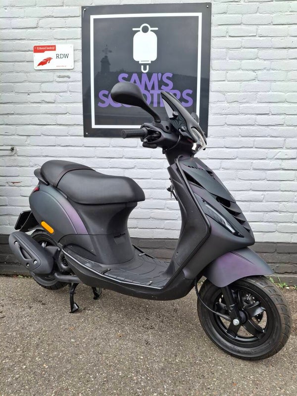 Piaggio Zip