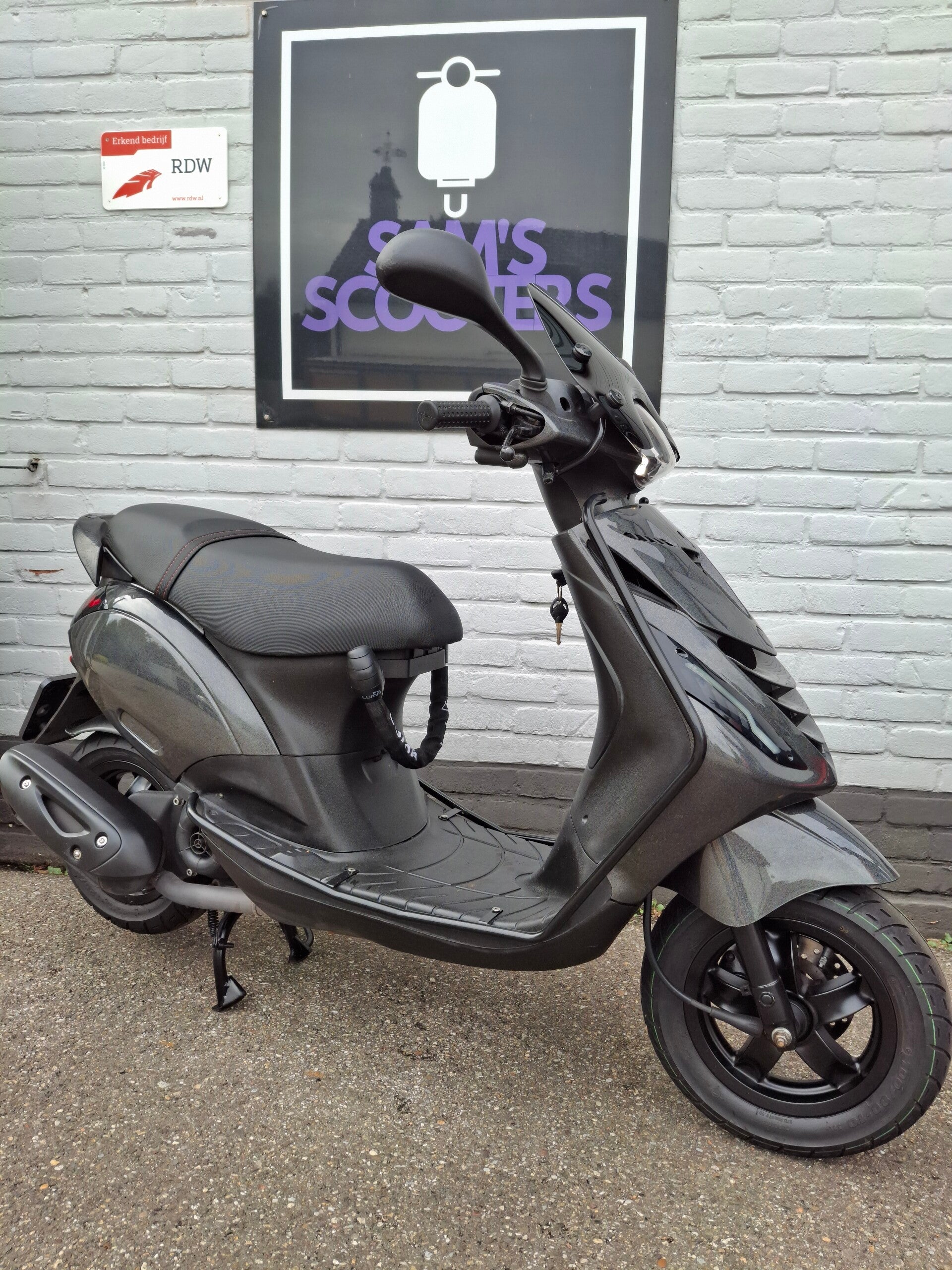Piaggio Zip