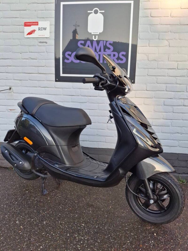 Piaggio Zip