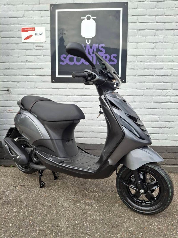 Piaggio Zip