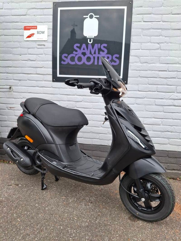 Piaggio Zip