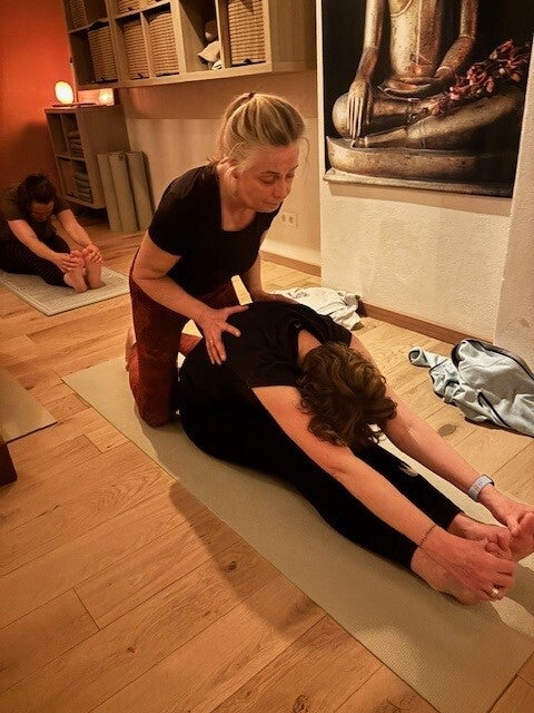 Easy Flow Yoga