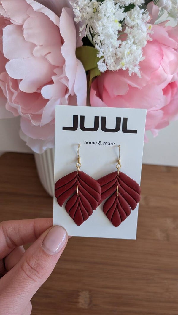 Amber - bordeaux rood
