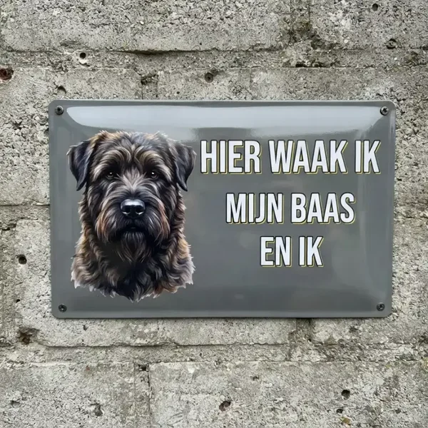 Metalen bord Hier waak ik mijn baas en ik - Hond