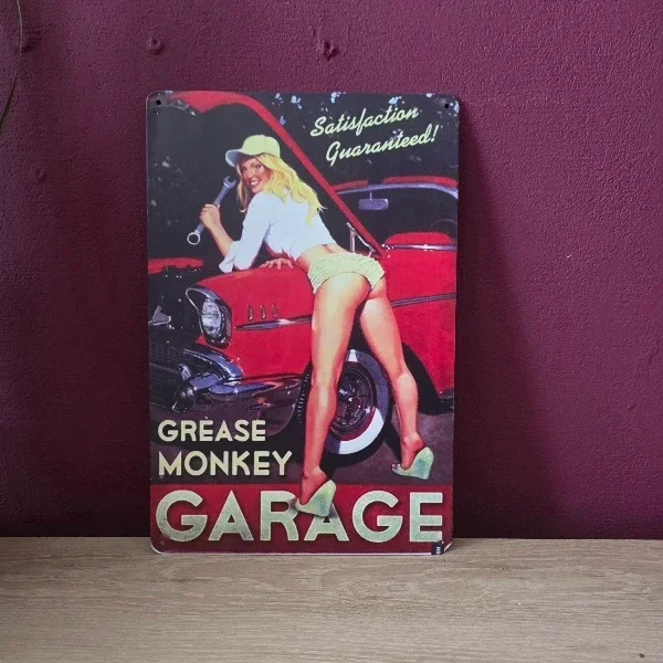 Metalen Wandbord Grease Monkey Garage Pin-up (20x30 cm)