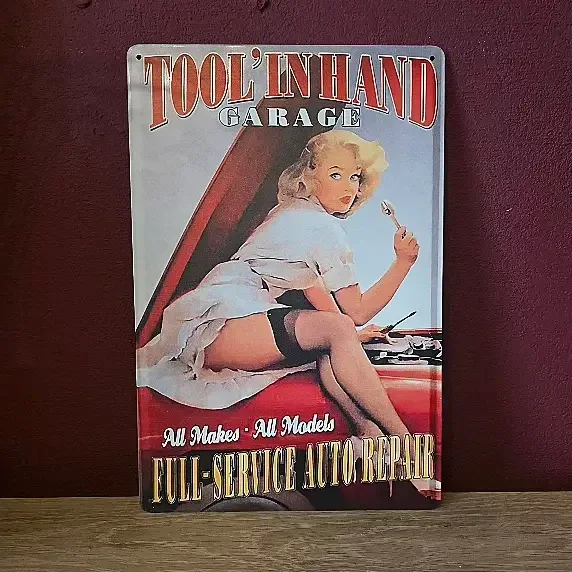 Retro Metalen Wandbord Tool 'In Hand Garage - 20x30 cm