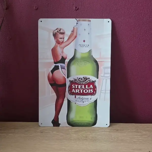 Metalen Wandbord Stella Artois Pin-up Retro 20x30cm