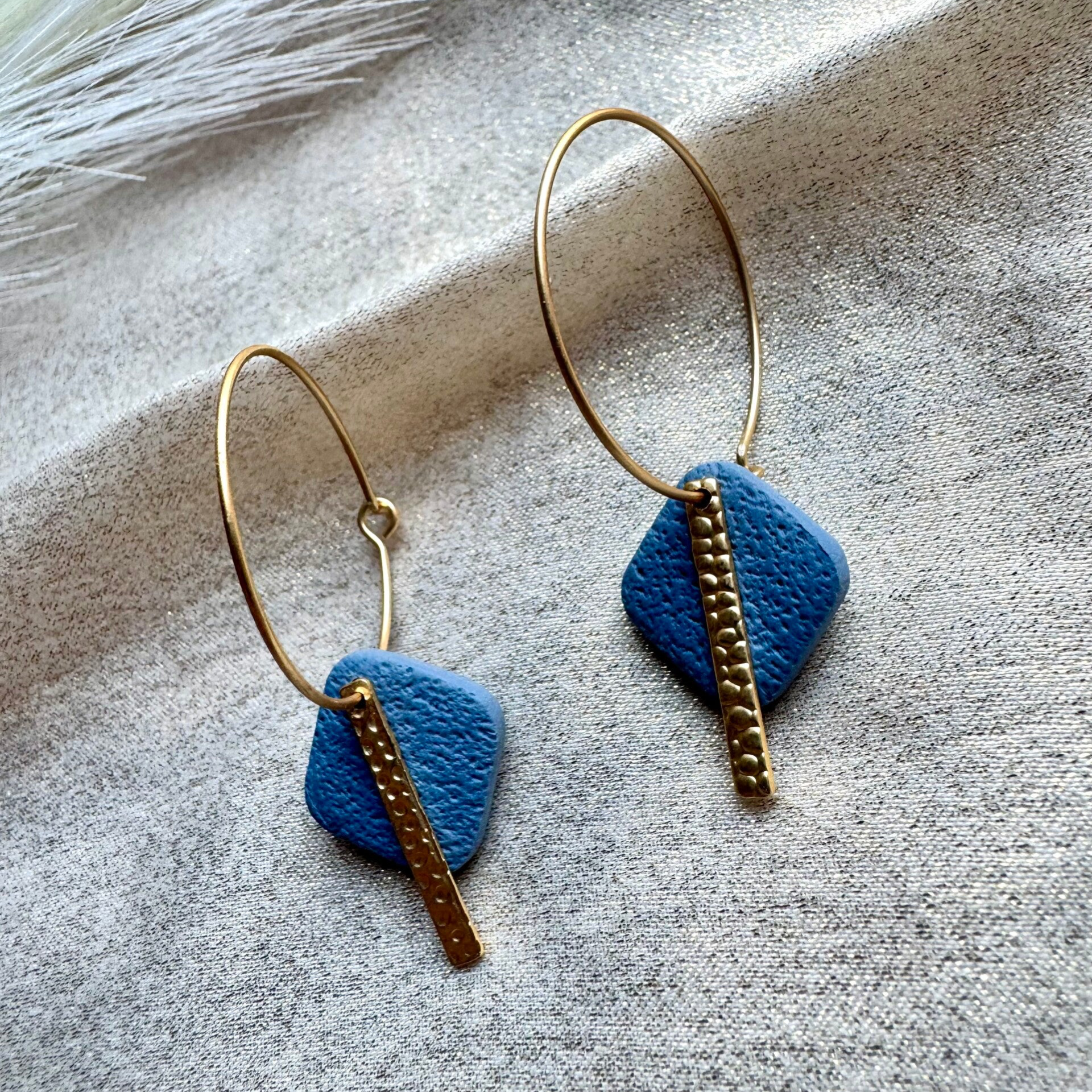 Aquila deluxe blue bloom